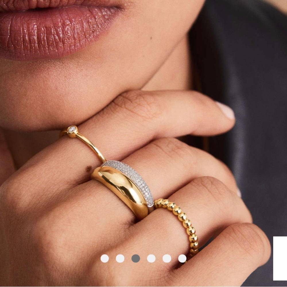 Mejuri Thin Dôme Ring 14K